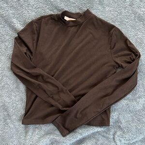 Black Fitted Cropped Mockneck Top